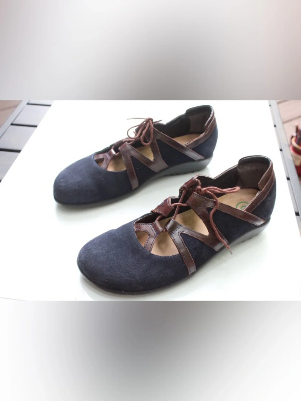 NWOT Naot  Timu laced up flats